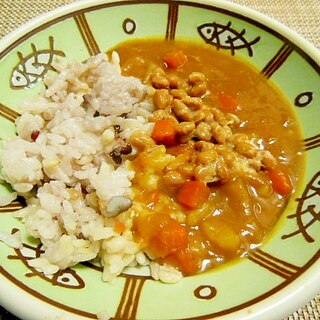 納豆とラッキョウ入り雑穀ごはんカレー♪